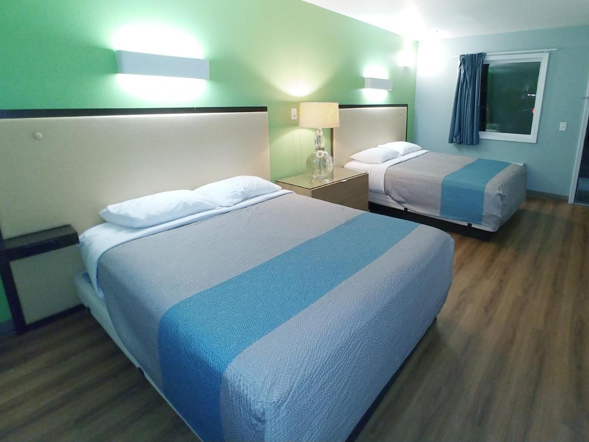 Country Yard Inn And Suites Sikeston Εξωτερικό φωτογραφία