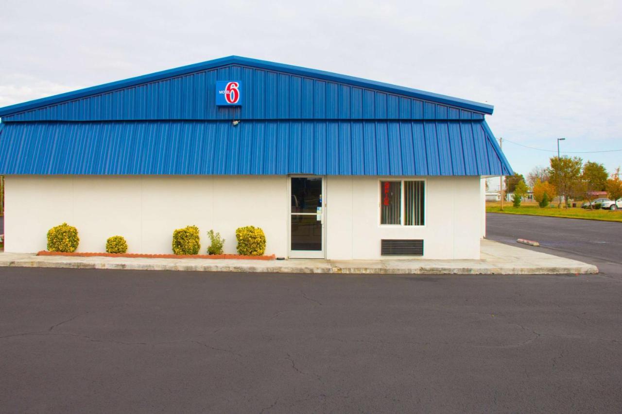 Country Yard Inn And Suites Sikeston Εξωτερικό φωτογραφία